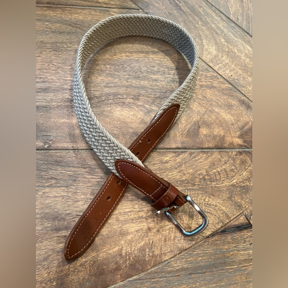 Vineyard Vines Boys’ tan/brown braided belt. Size 24